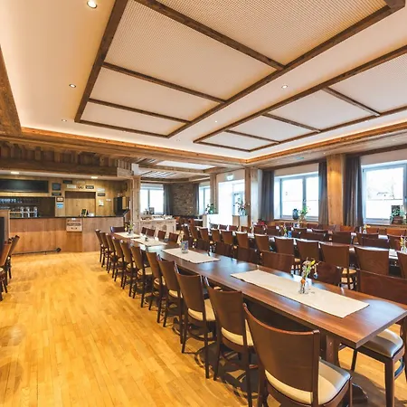 Kirchenwirt Irrsdorf Familie Schinwald Gasthof 3*