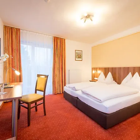 Fogadó Kirchenwirt Irrsdorf Familie Schinwald Straßwalchen