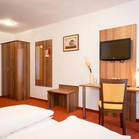 Kirchenwirt Irrsdorf Familie Schinwald 3* Straßwalchen