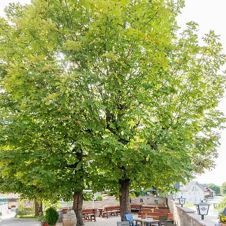 Kirchenwirt Irrsdorf Familie Schinwald Fogadó Straßwalchen