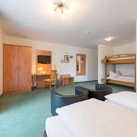 Kirchenwirt Irrsdorf Familie Schinwald 3*